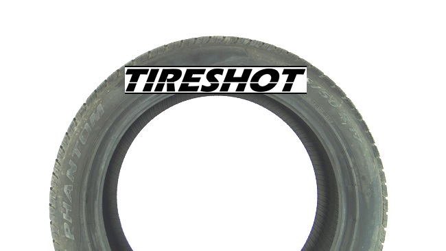 Tire Pirelli Phantom